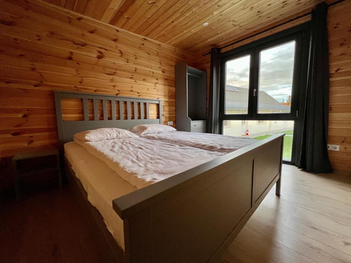 Pixel - Tiny Campus Villa Tîrgu Secuiesc Екстериор снимка